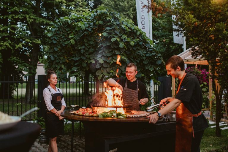 restauracja pod wiązem w gliwicach