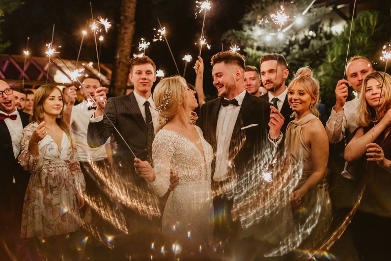 zimne ognie na ślubie