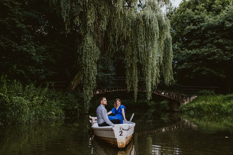 romantyczna fotografia narzeczeńska – Pszczyna