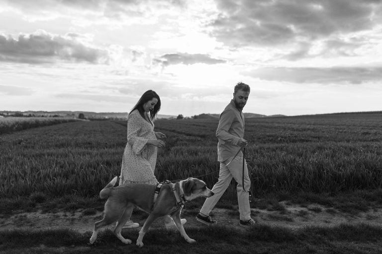 Zdjęcie portretowe przyszłej mamy – sesja ciążowa Katowice