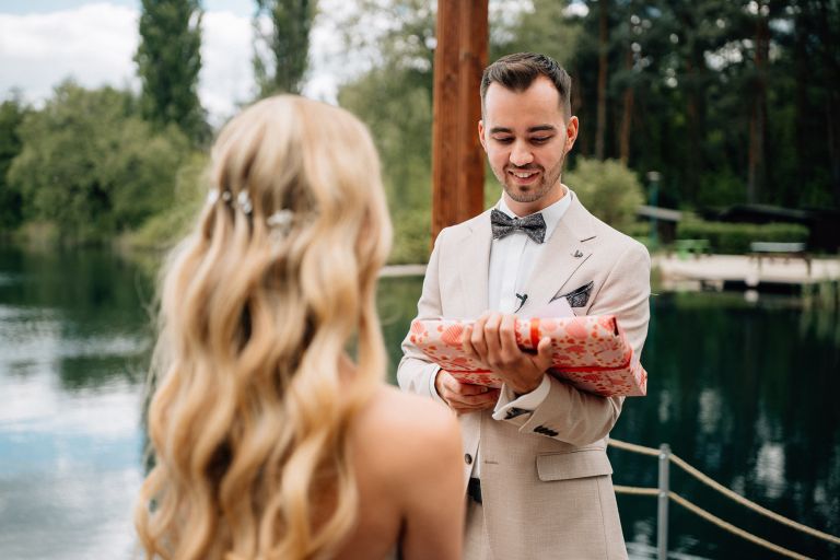 ślub nad jeziorem boho pogoria