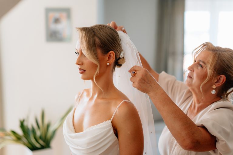 Goście weselni i klimat sali, reportaż ślubny Zatoka Bajka