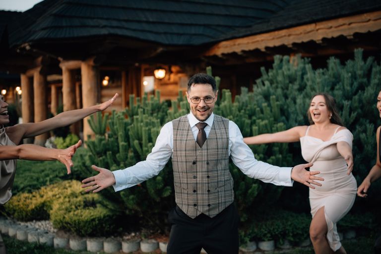 Reportaż ślubny Zatoka Bajka, Dominika i Przemek, wieczór