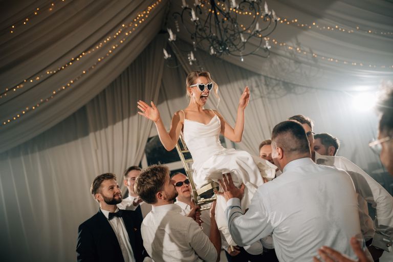 Reportaż ślubny Zatoka Bajka Grodziec, emocje i radość