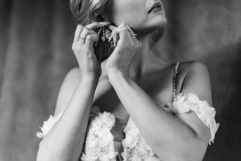 Iza i Adrian – reportaż ślubny w Szybie Bończyk (kadr 04)