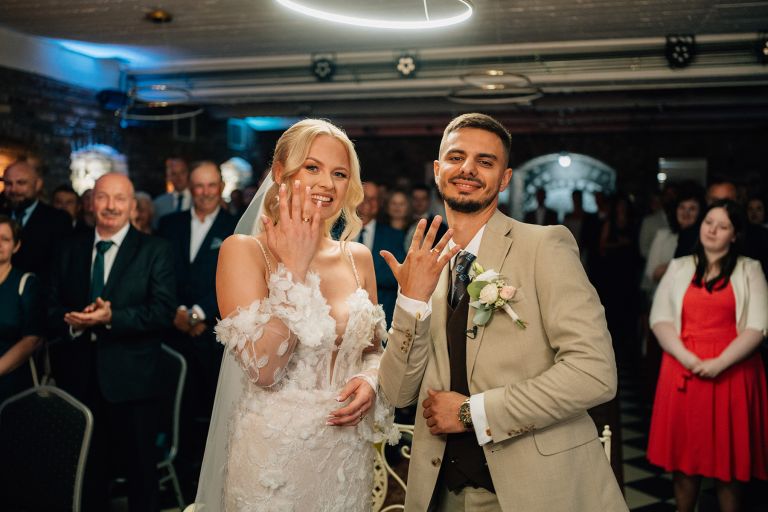 wesele Szyb Bończyk – przygotowania i detale (kadr 24)