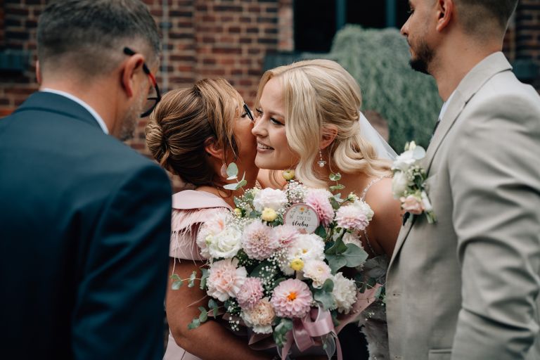 wesele Szyb Bończyk – zdjęcia pary młodej w industrialnym tle (kadr 36)