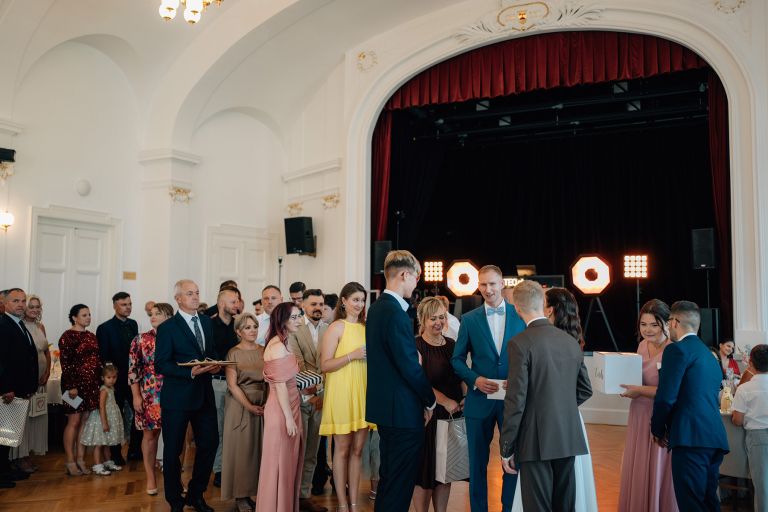 Sala weselna Pod Zielonym Dębem Bohumin – wnętrze